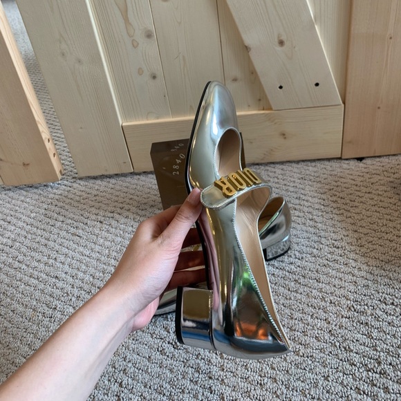 DIOR Miror Finish CA NEW size 38 - Picture 4 of 11